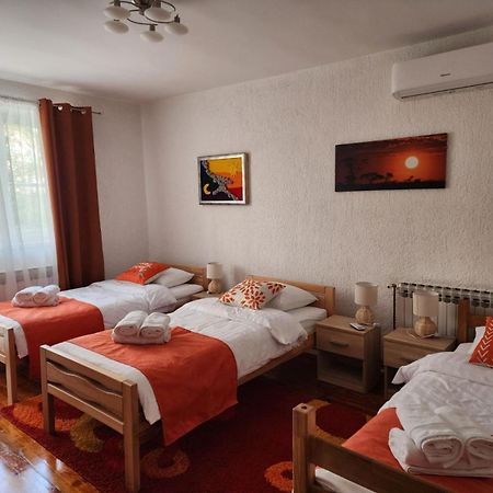 Apartman El ซาราเยโว ภายนอก รูปภาพ