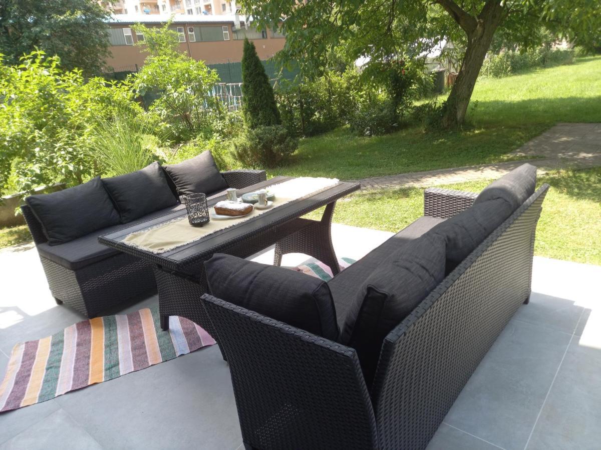 Apartman El ซาราเยโว ภายนอก รูปภาพ
