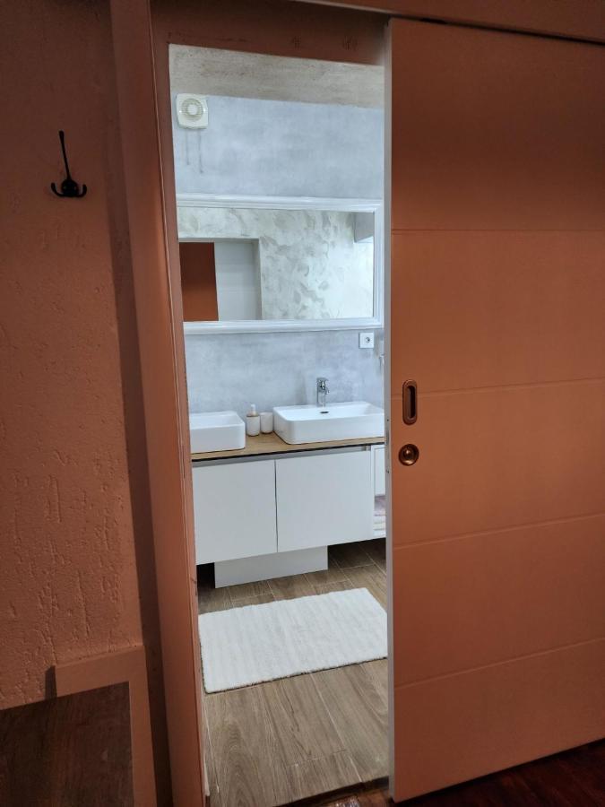 Apartman El ซาราเยโว ภายนอก รูปภาพ