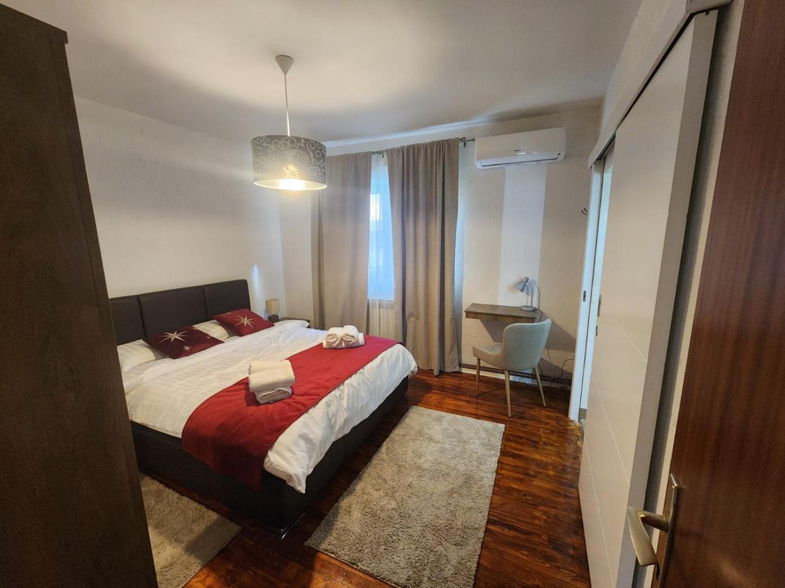 Apartman El ซาราเยโว ภายนอก รูปภาพ