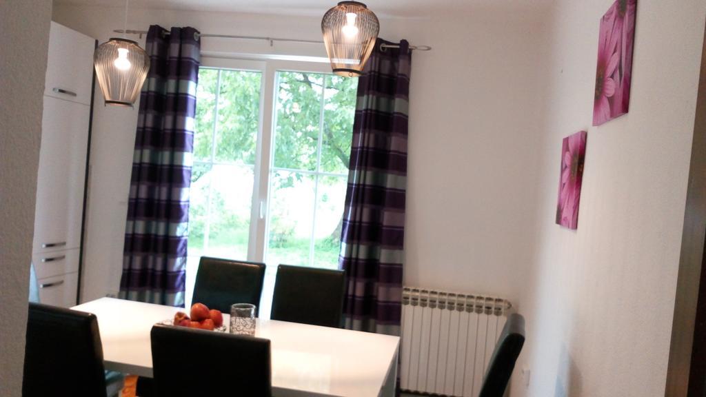 Apartman El ซาราเยโว ภายนอก รูปภาพ